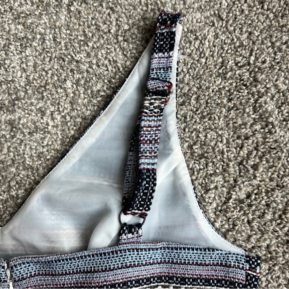 Venus Multi Color Tweed Cut Out Mini Dress With Fringe Hem, Size 6 - Picture 10 of 12